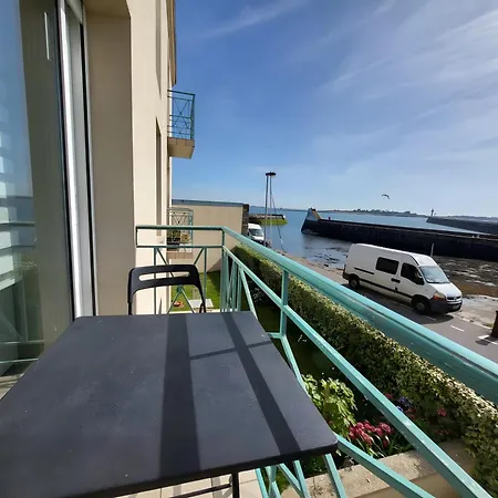 T2 Face A La Apartamento *