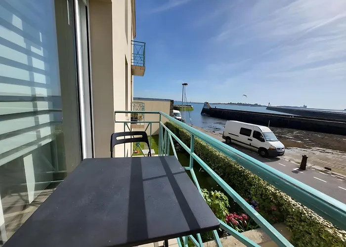 T2 Face A La Apartamento *