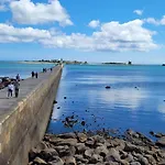 Apartment T2 Face A La Saint-Vaast-la-Hougue